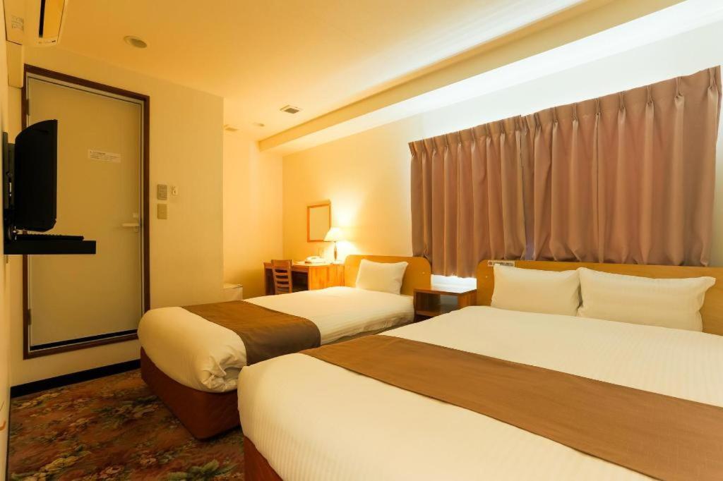 Hotel Bougainvillea Minowa Tokyo Exterior photo