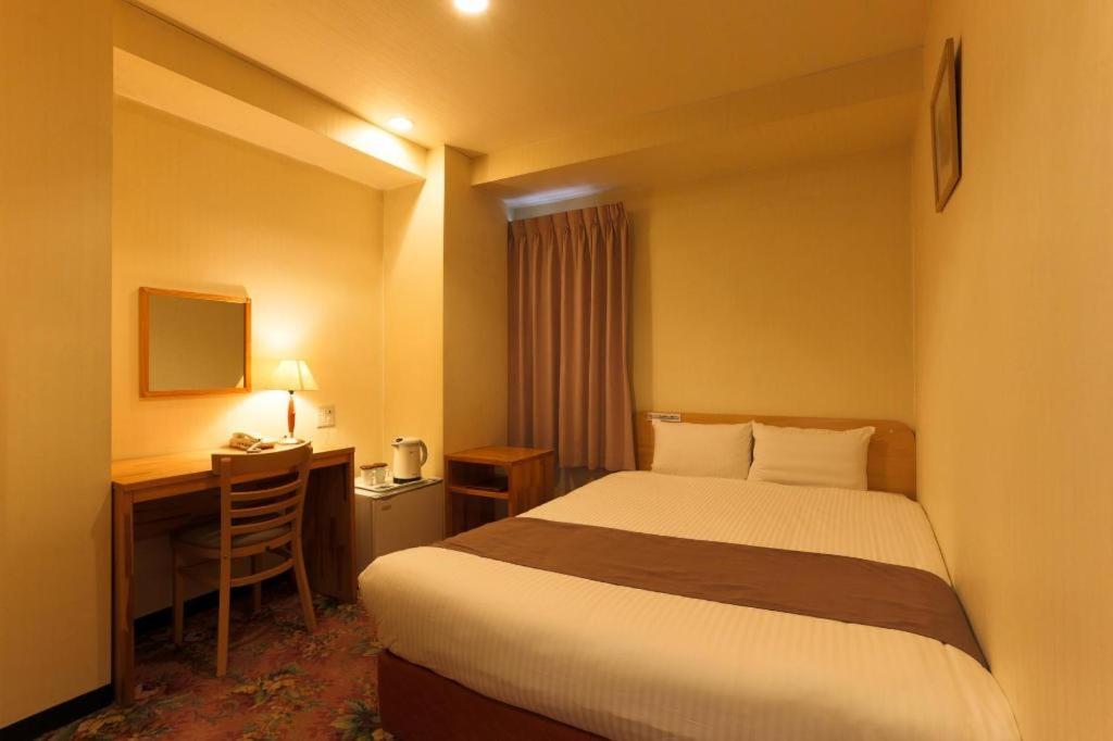 Hotel Bougainvillea Minowa Tokyo Exterior photo